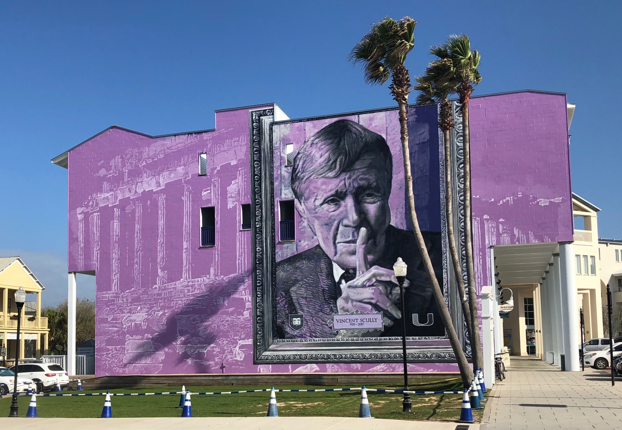 Vincent Scully壁画在海边，佛罗里达州。（礼貌Michael Pisacane）