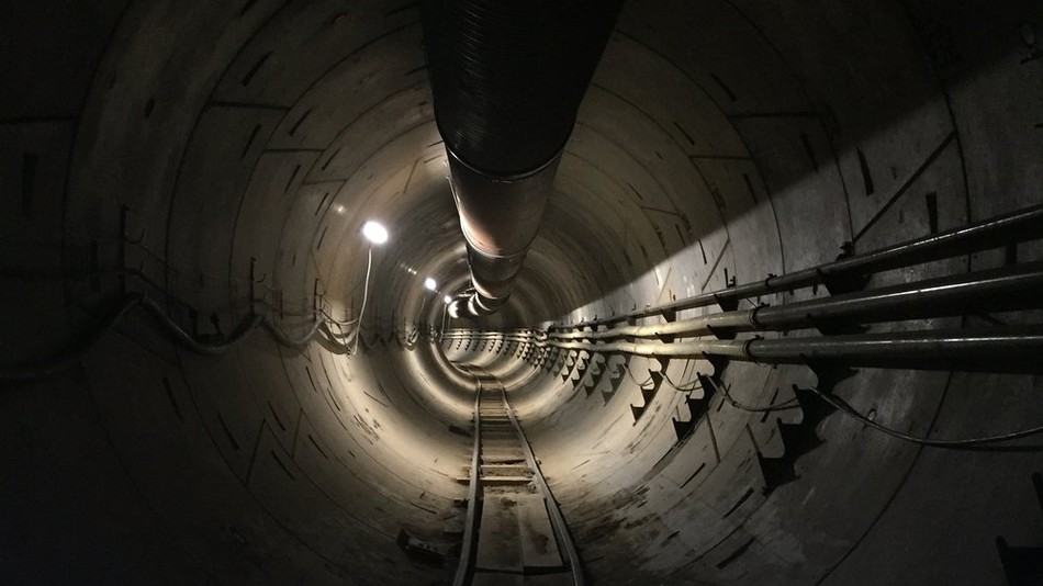 L.A的照片去年发布的测试隧道