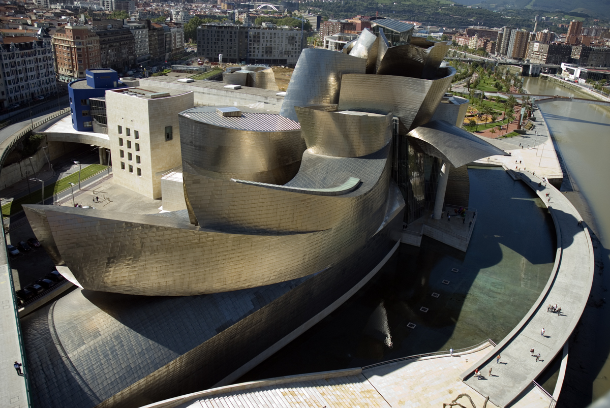 Guggenheim Museum Bilbao的外部射击