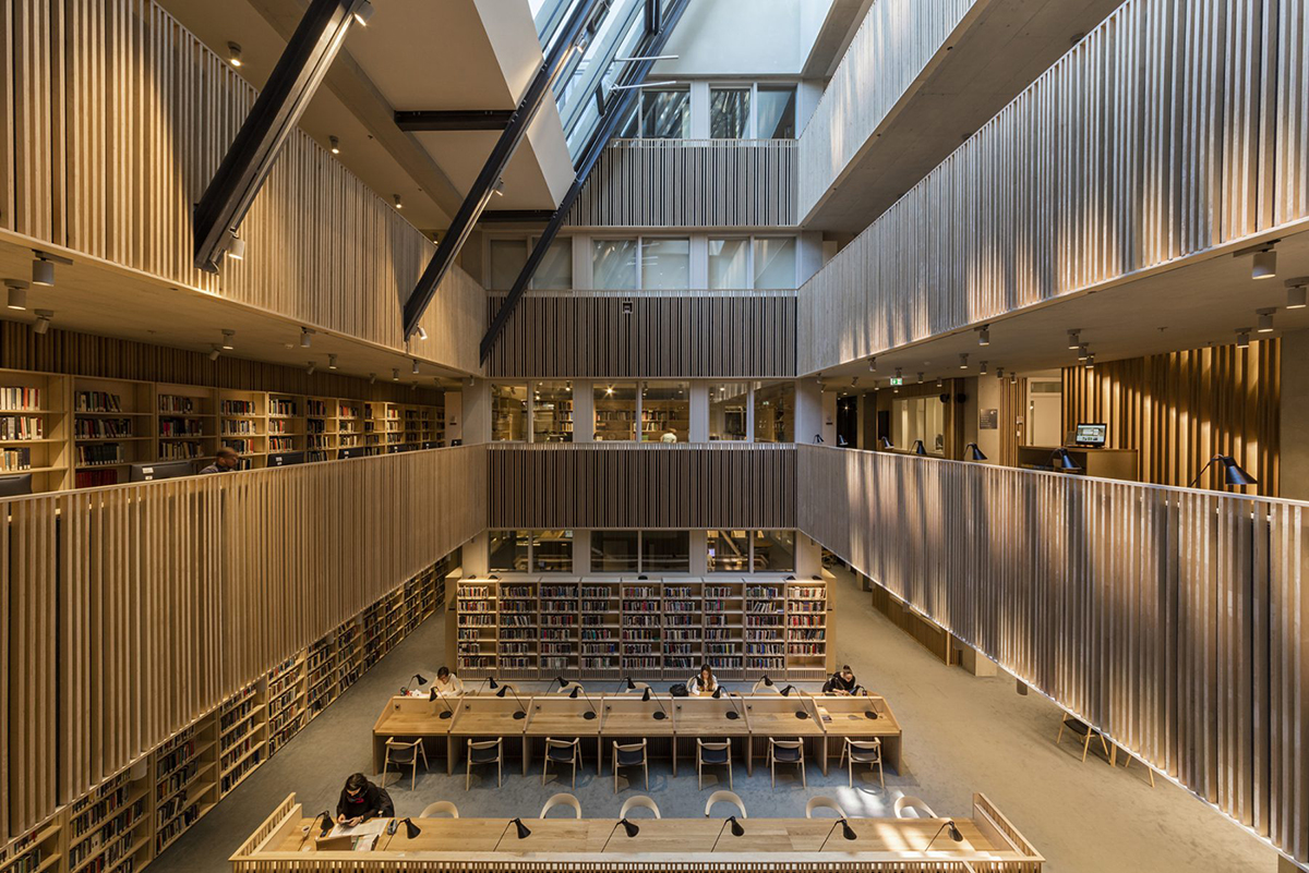 中欧大学图书馆由O'Donnell + Tuomey设计