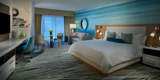 蓝色酒店房间的室内照片