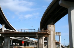 公路建设在休斯顿，其中一个项目覆盖在NEPA下