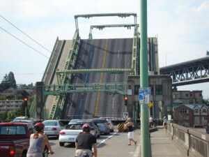 西雅图的凸起的吊桥